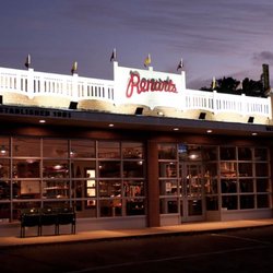 Renarts - Front of store.