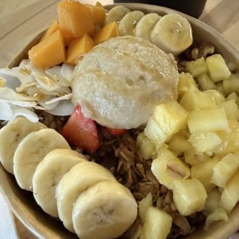 Maui Juice Co - Acai bowl - Juice Bars & Smoothies Near Me - Wailuku, Hawaii Maui Juice Co - Acai bowl - Juice Bars & Smoothies Near Me - Wailuku, Hawaii