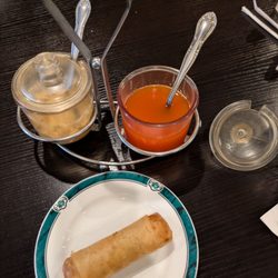 Food Zone Chinese Restaurant - Spring roll with spicy mustard and duck sauce