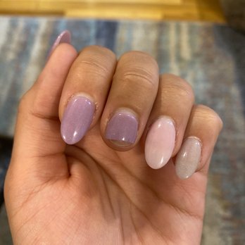 Posh Nails - Broken after two days - Nail Salons Near Me - Brooklyn, New York