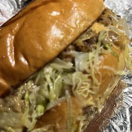 PLANT BASED BEEF CHOPPED CHEESE (ROLL-BUN) PLANT BASED BEEF CHOPPED CHEESE (ROLL-BUN)