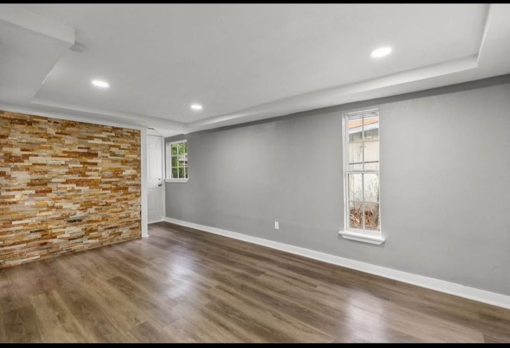 Slide of Sajbin Remodeling