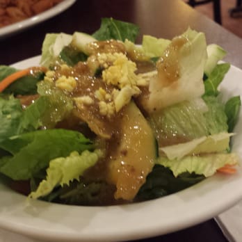 Eggs 'n Things - Green salad with pineapple vinaigrette. - Breakfast & Brunch Near Me - Honolulu, Hawaii
