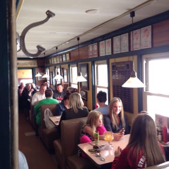 Franks Diner - Diners Near Me - Kenosha, Wisconsin