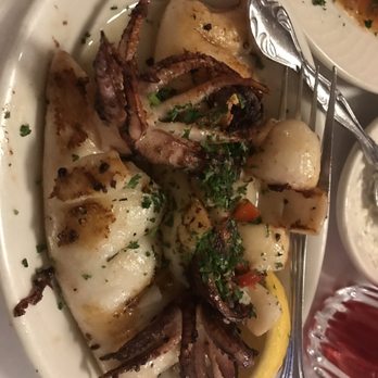 Emilio's Tapas - Calamares limón - Spanish Near Me - Hillside, Illinois Emilio's Tapas - Calamares limón - Spanish Near Me - Hillside, Illinois