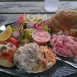 Britannia Shell Fish - This is the platter. We just found this picture on a long lost memory card... delicious