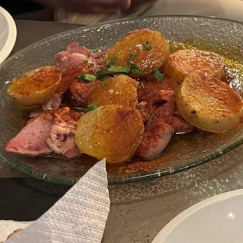 Els Sortidors del Parlament - Uncured Ham with potatoes in a yummy tomato sauce - Tapas Bars Near Me - Barcelona, B Els Sortidors del Parlament - Uncured Ham with potatoes in a yummy tomato sauce - Tapas Bars Near Me - Barcelona, B