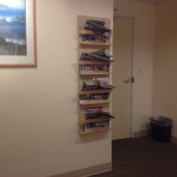 Bachner Evan J. M.D. - Office magazines