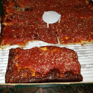 GUS’S CARRYOUT - 10 Photos & 68 Reviews - 8694 W Grand River Ave