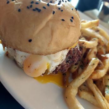 Cherry Street Cellar - Double Patty Smashburger - Desserts Near Me - Columbia, Missouri