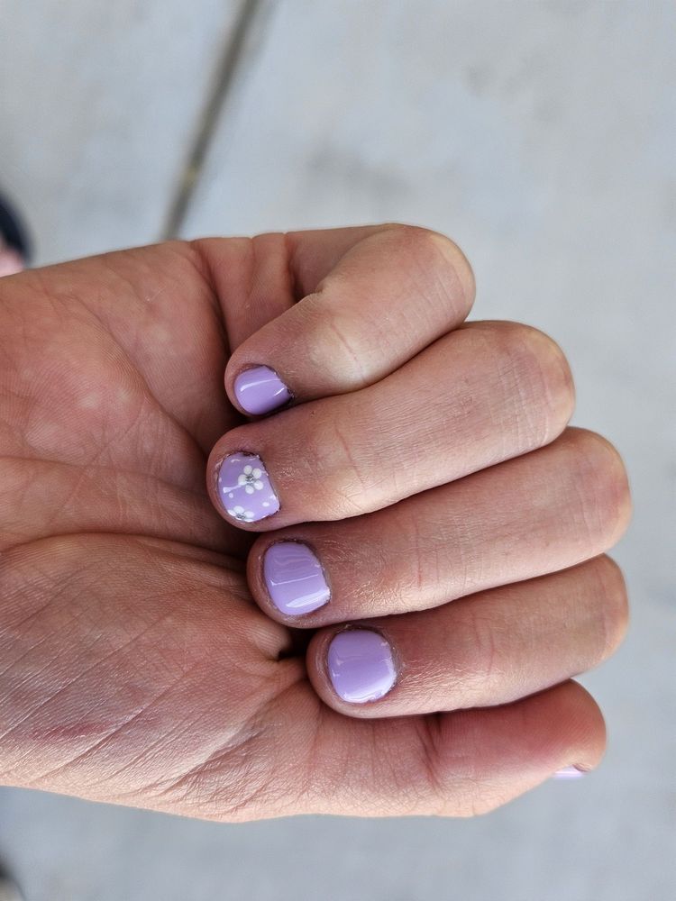 Angel Nails & Spa Logo