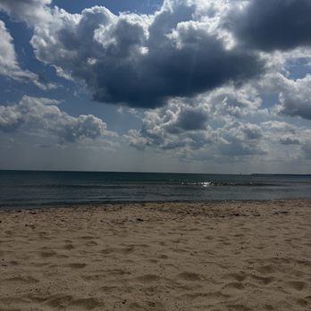 Bradford Beach - Parks Near Me - Milwaukee, Wisconsin Bradford Beach - Parks Near Me - Milwaukee, Wisconsin