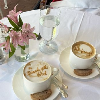 Polo Lounge - Cappuccinos - New American Near Me - Beverly Hills, California Polo Lounge - Cappuccinos - New American Near Me - Beverly Hills, California