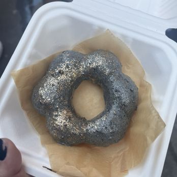 AlimamaTea - Black Sesame Mochi Donut - Desserts Near Me - New York, New York AlimamaTea - Black Sesame Mochi Donut - Desserts Near Me - New York, New York