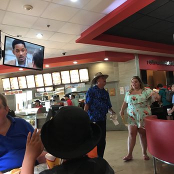 Carls Junior - Fast Food Near Me - Puerto Vallarta, JAL