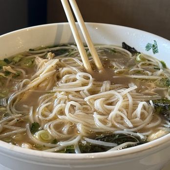 Pho Dalat Authentic Vietnamese Restaurant - Chicken Pho - Vietnamese Near Me - Tempe, Arizona