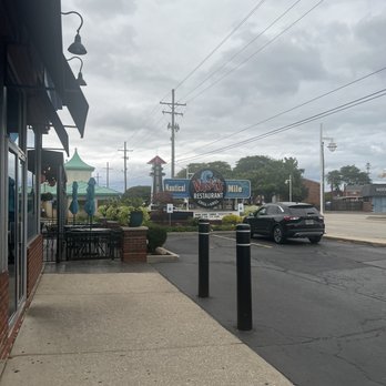 Waves Chill and Grill - Outside - Bars Near Me - St Clair Shores, Michigan Waves Chill and Grill - Outside - Bars Near Me - St Clair Shores, Michigan