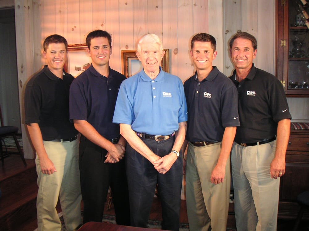 DAHL TOYOTA OF WINONA Updated September 2024 15 Photos 1077 W