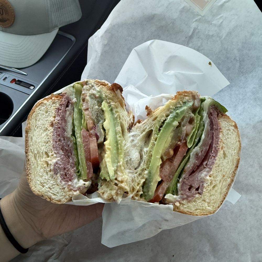 Lou's Cafe - Ami-Cado - Breakfast & Brunch Near Me - San Francisco, California