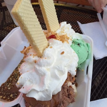 Margie's Candies - Turtle banana split. - Desserts Near Me - Chicago, Illinois Margie's Candies - Turtle banana split. - Desserts Near Me - Chicago, Illinois