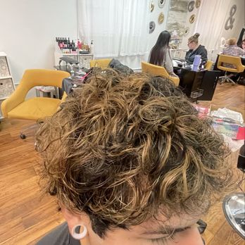 Sunny Rascon - Hair Stylists Near Me - Brigham City, Utah