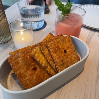 Greywind - House made cheeze its - Wine Bars Near Me - New York, New York Greywind - House made cheeze its - Wine Bars Near Me - New York, New York