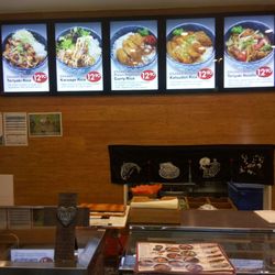 Sushi Omoide - Interior