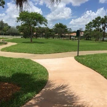 Firefighters Park - Nicely laid out. Not enough shade. - Parks Near Me - Margate, Florida