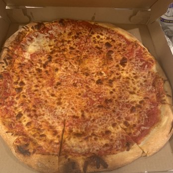 Joe's Old School Pizza - Dried out cheese pizza - Pizza Near Me - Hollywood, Florida