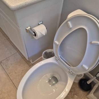Sunset Sweepers - Sparkly toilet - Home Cleaning Near Me - Henderson, Nevada