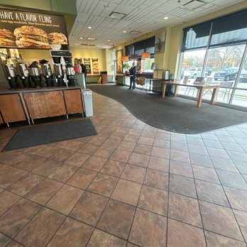 Einstein Bros. Bagels - Bagels Near Me - Glenview, Illinois Einstein Bros. Bagels - Bagels Near Me - Glenview, Illinois