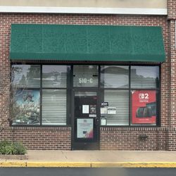 GameStop - Closed 10 minutes early. Awesome.