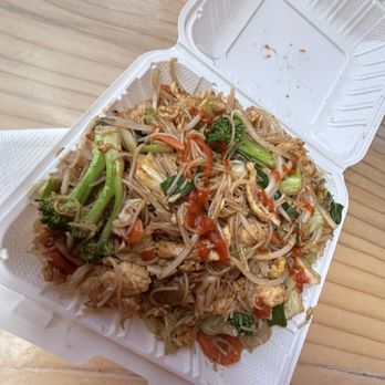 RB Wok & Grill - Chicken singapore - Food Stands Near Me - Hillsboro, Oregon RB Wok & Grill - Chicken singapore - Food Stands Near Me - Hillsboro, Oregon
