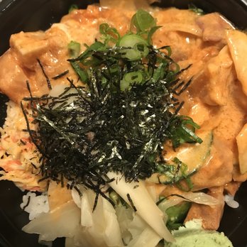 Poki Roll - Poke with spicy albacore and spicy yellowtail - Japanese Near Me - Cypress, California