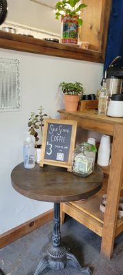 White Moon Cafe & Dark Moon Cocktail Bar by null