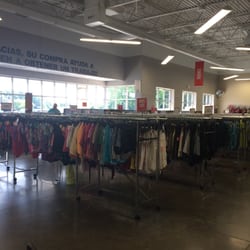 Goodwill Store - Nice selection and areas kept well organized and clean!