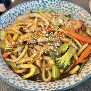Wild Tuna Sushi and Grill - Veggie Yaki Udon (lunch special) - Sushi Bars Near Me - Naperville, Illinois Wild Tuna Sushi and Grill - Veggie Yaki Udon (lunch special) - Sushi Bars Near Me - Naperville, Illinois