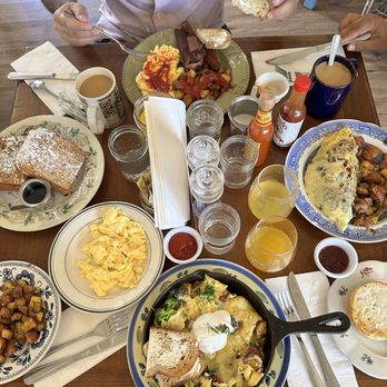 Petit Soleil - Breakfast & Brunch Near Me - Napa, California