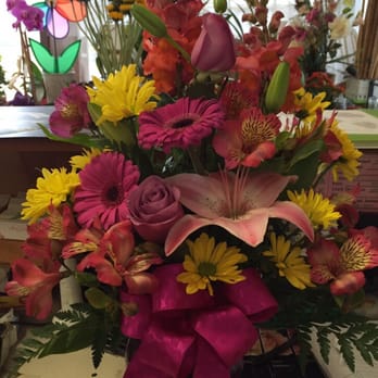 Hilo Floral Designs - Florists Near Me - Hilo, Hawaii Hilo Floral Designs - Florists Near Me - Hilo, Hawaii