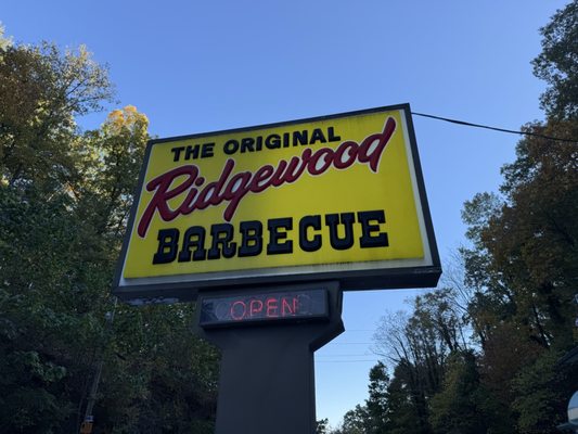 Ridgewood Barbecue by null