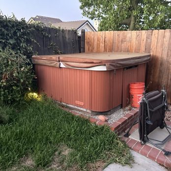 Western Junk Removal - Jacuzzi removal.  Christopher was awesome and informative, came early, got the job done & for a great price. - Junk Removal & Hauling Near Me