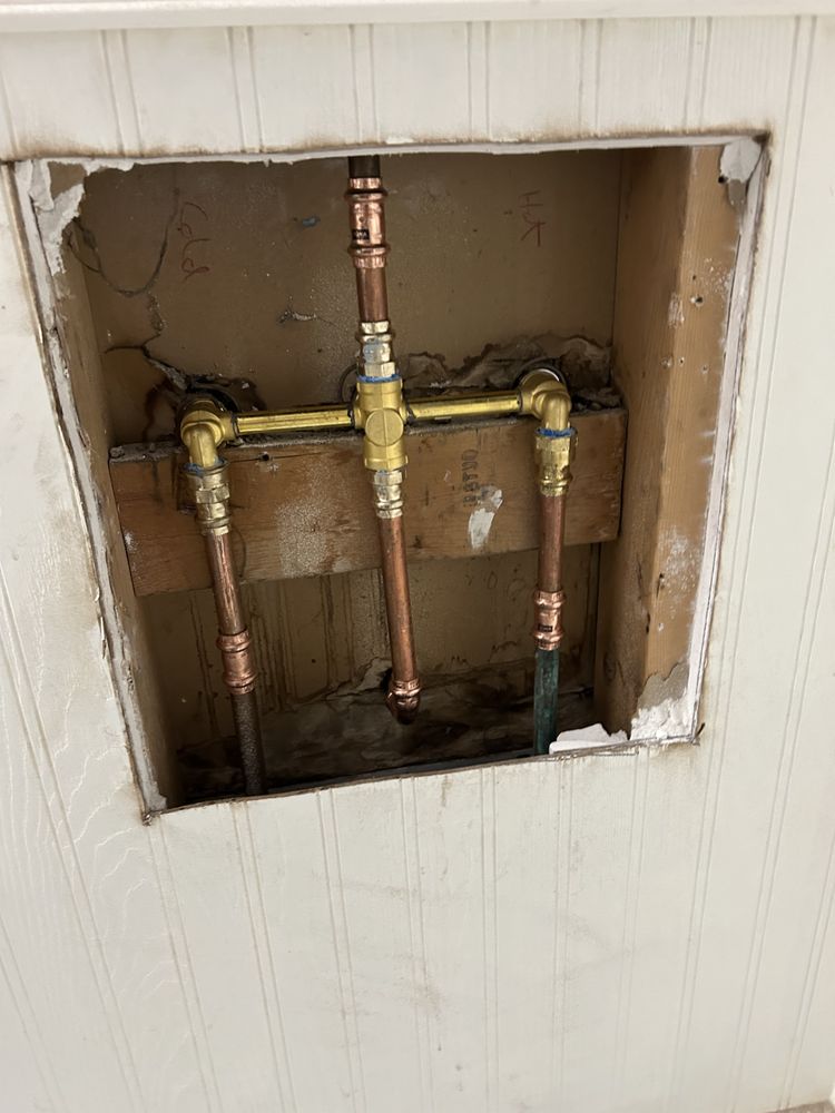 Slide of Kaleb's Kustom Plumbing