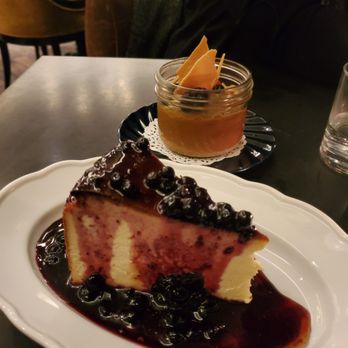 Leña Restaurante - Blueberry cheesecake, and tres leche - Latin American Near Me - Toronto, Ontario Leña Restaurante - Blueberry cheesecake, and tres leche - Latin American Near Me - Toronto, Ontario