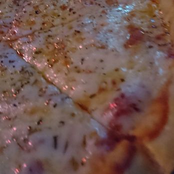 Benders - Ask if Josh is working if you want the perfect pie! - Bars Near Me - Massillon, Ohio