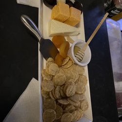 Toot + Kate's winebar
