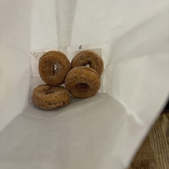 Red Apple Farm - Fresh and delicious - Donuts Near Me - Boston, Massachusetts