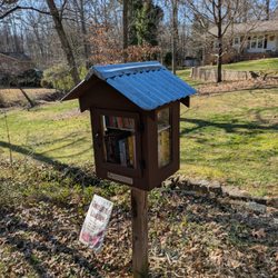 Bellevue Reader’s Delight - Bellevue Reader's Delight, Gastonia