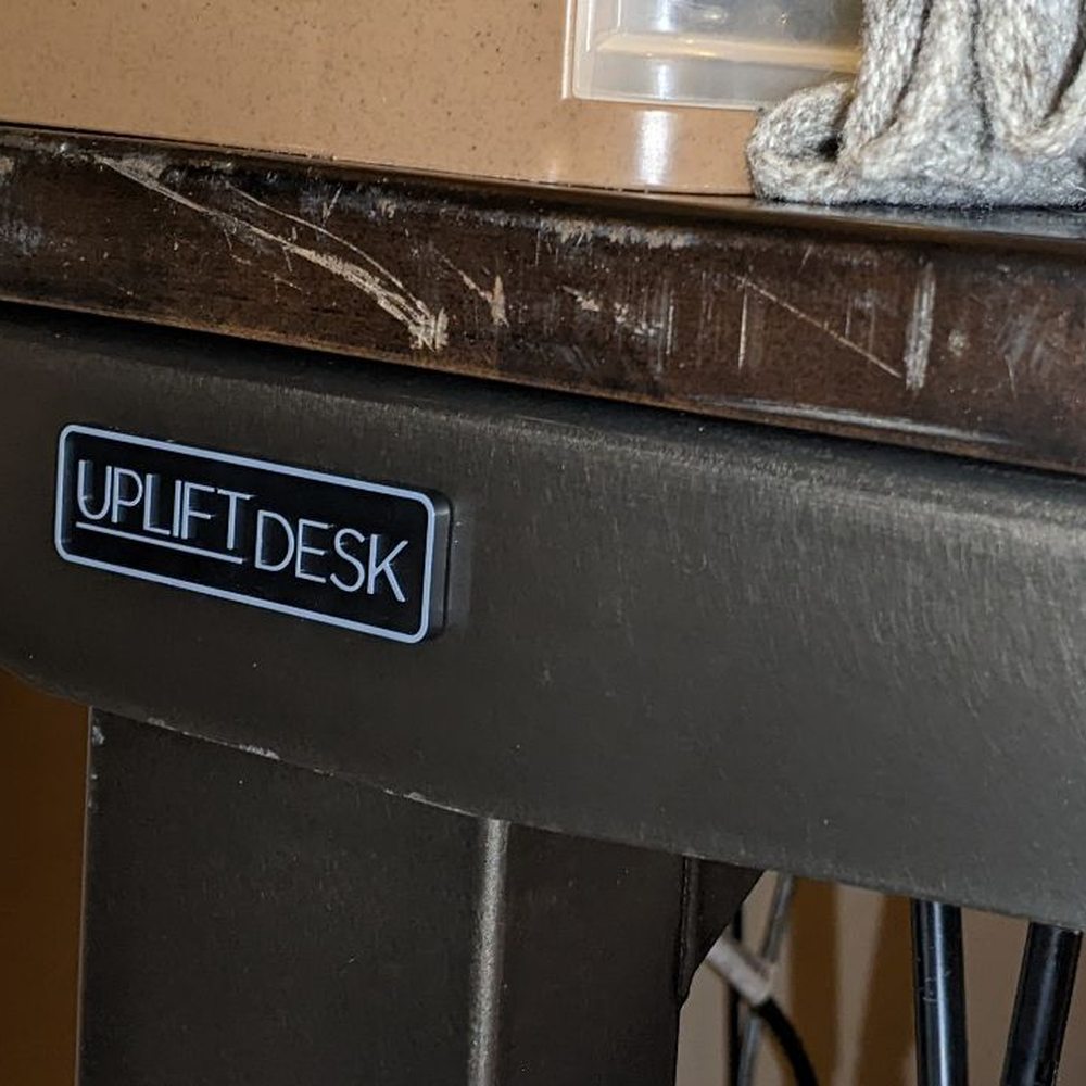 We Got Moves - Damage from dropping $900 desk - Movers Near Me - Phoenix, Arizona We Got Moves - Damage from dropping $900 desk - Movers Near Me - Phoenix, Arizona
