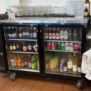Rockyaad Jamaican Restaurant - Caribbean Near Me - Carmichael, California