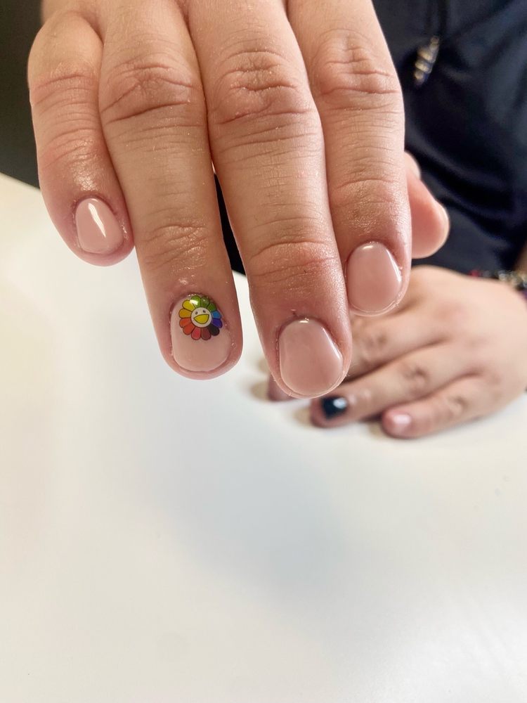 Canonico Nails Logo